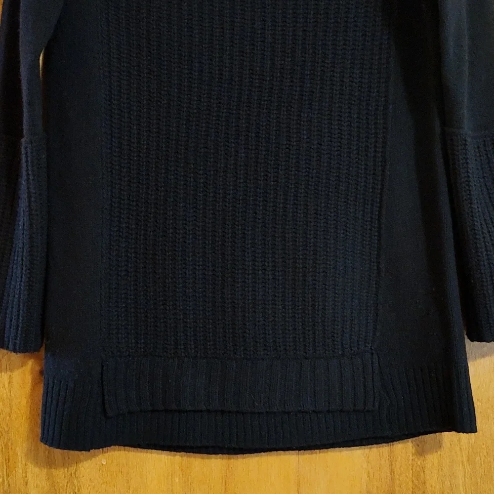 J. Crew Women's Ribbed Knit Fisherman's Sweater Navy 100% Wool Funnel Neck Sz XS